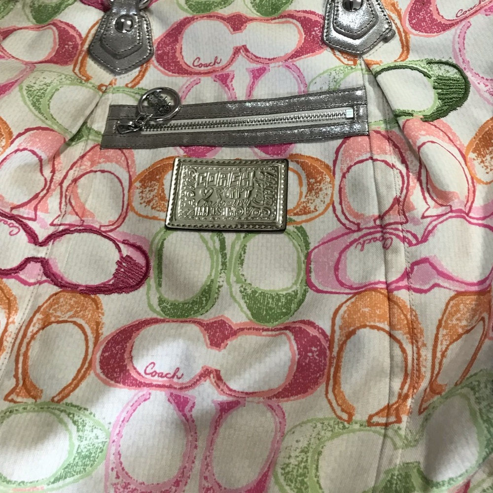 Coach colorful poppy